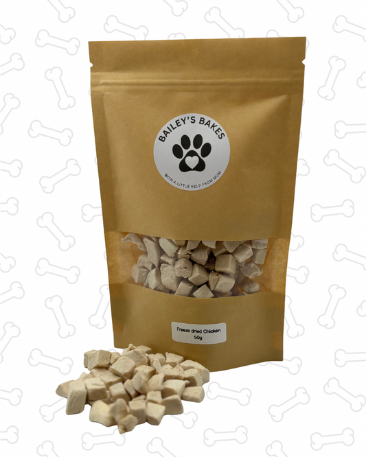 Freeze dried chicken cubes